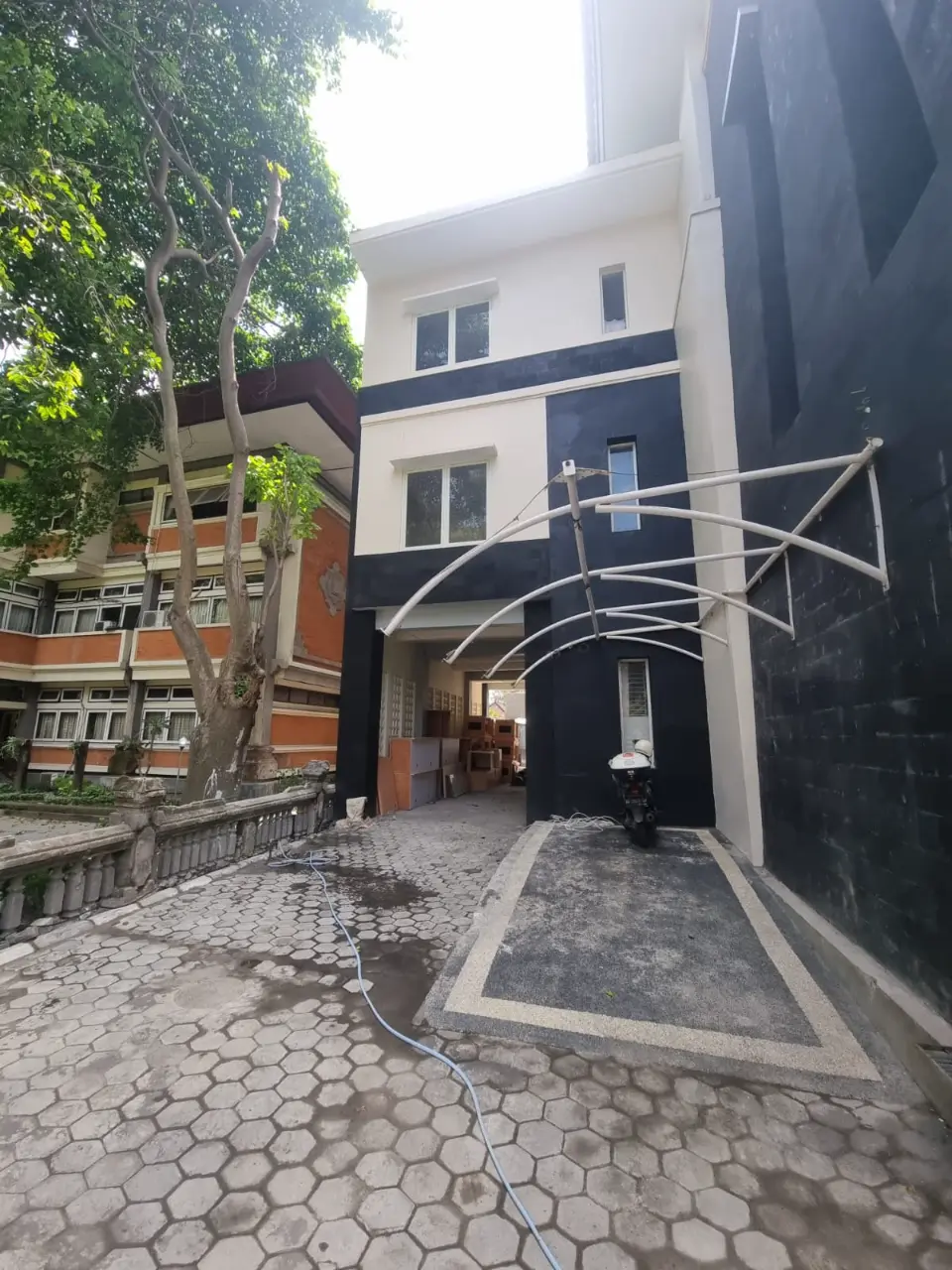 Renovasi Gedung Sisi Barat Pegadaian Kanwil VII Denpasar 15