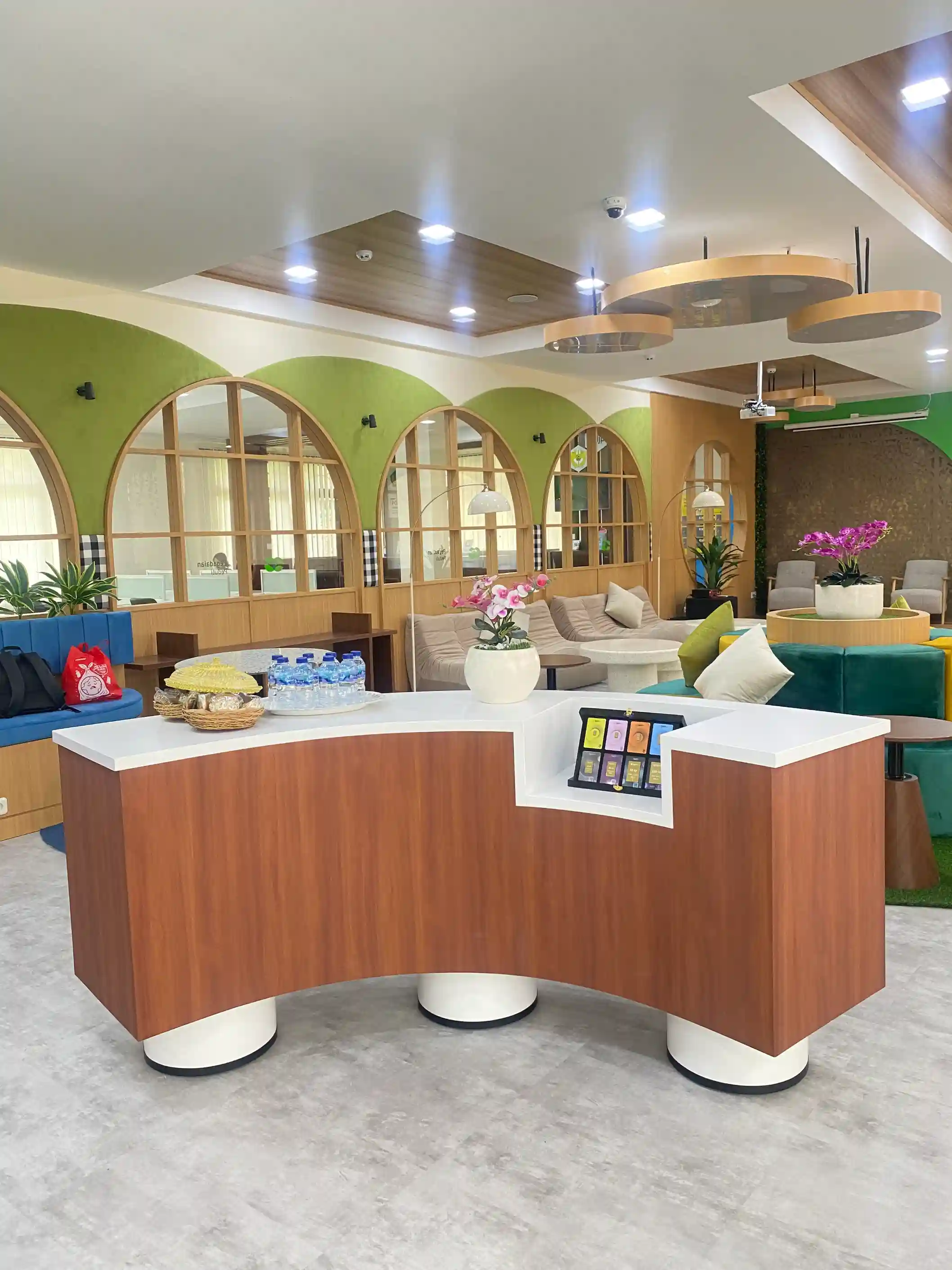 The Gade Creative Lounge - Universitas Udayana 18